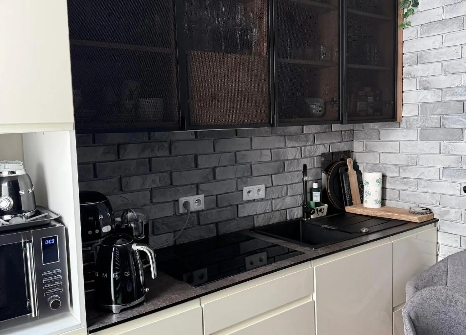 アパート Luksusowy Apartament 60 M Z Jacuzzi Oraz Z Ogrodkiem Na Dachu Na Wylacznosc ! クラクフ ポーランド
