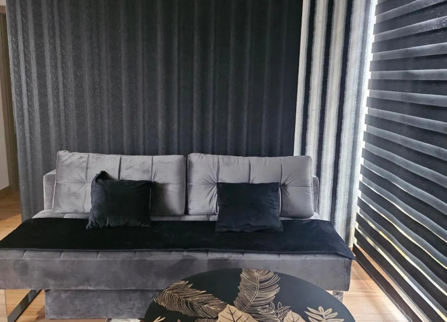Luksusowy Apartament 60 M Z Jacuzzi Oraz Z Ogrodkiem Na Dachu Na Wylacznosc ! Kraków